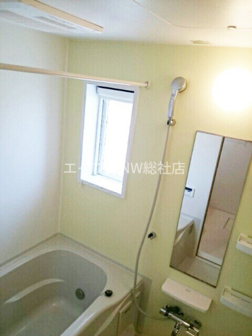  メゾン　ボヌール