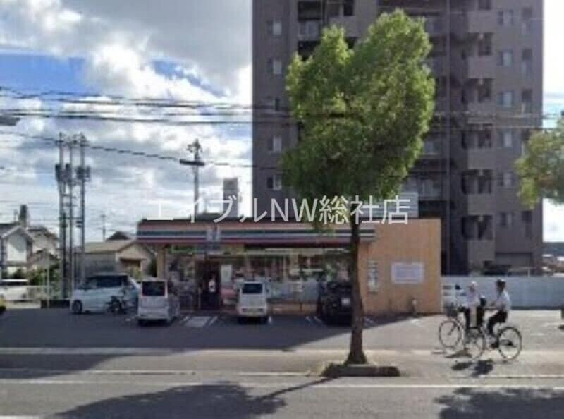 セブンイレブン 倉敷商業高校西店(コンビニ)まで342m ミランダコンフォート倉敷