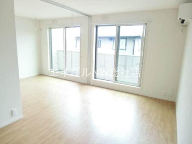 同タイプの部屋画像です メープル