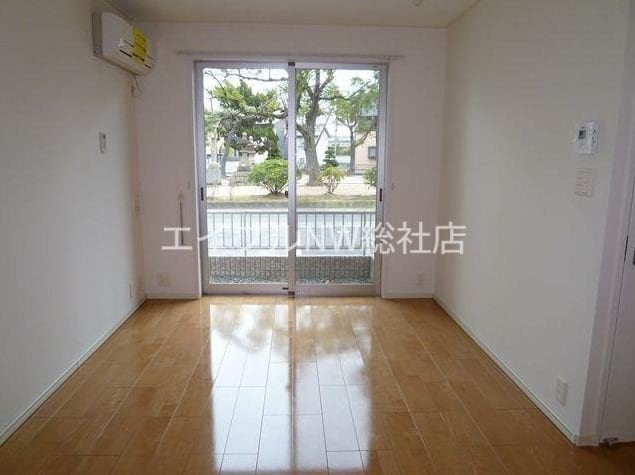  ラ・ぺジブルＣ