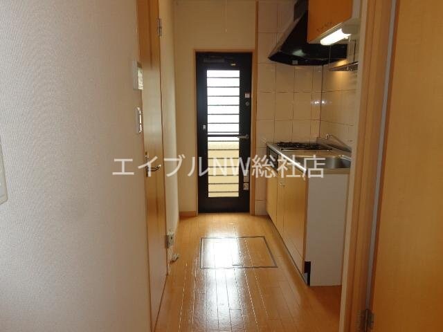 廊下 ビィ　プラスペラス