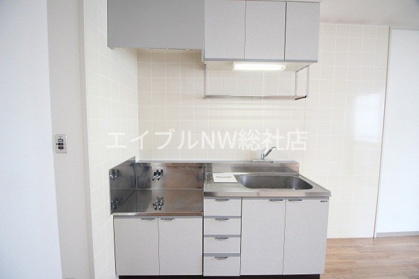  アーバンシャトル　B棟