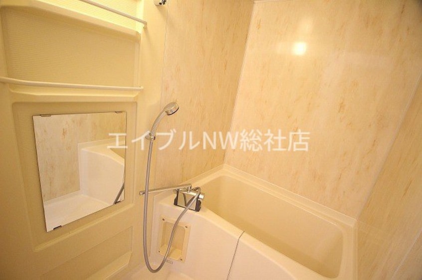  アーバンシャトル　B棟