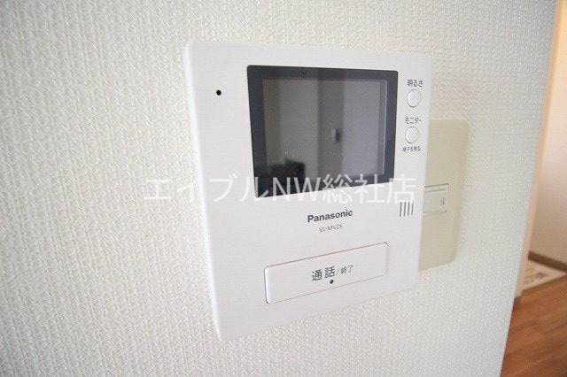  アーバンシャトル　B棟