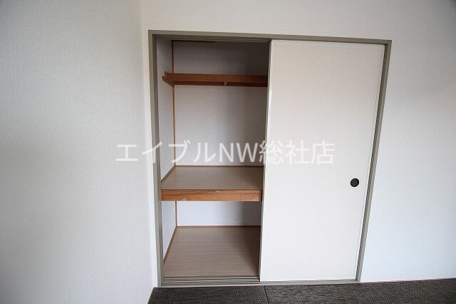  アーバンシャトル　B棟