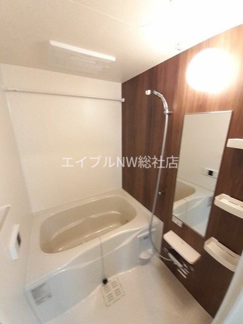  ディリジェント　エイト