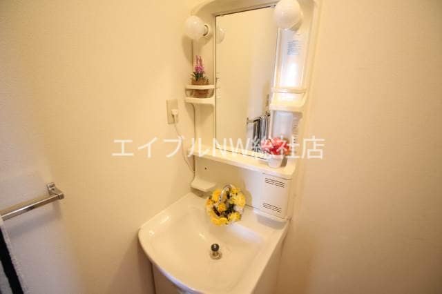  ビック イースト　B棟