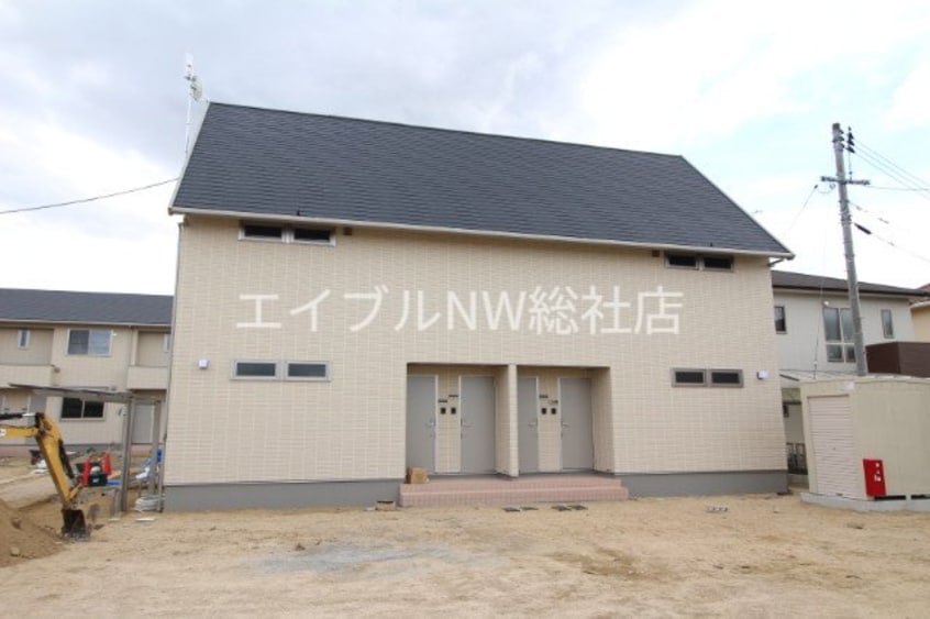  サンリーフ　B棟