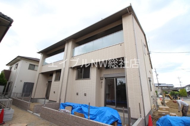  サンリーフ　B棟