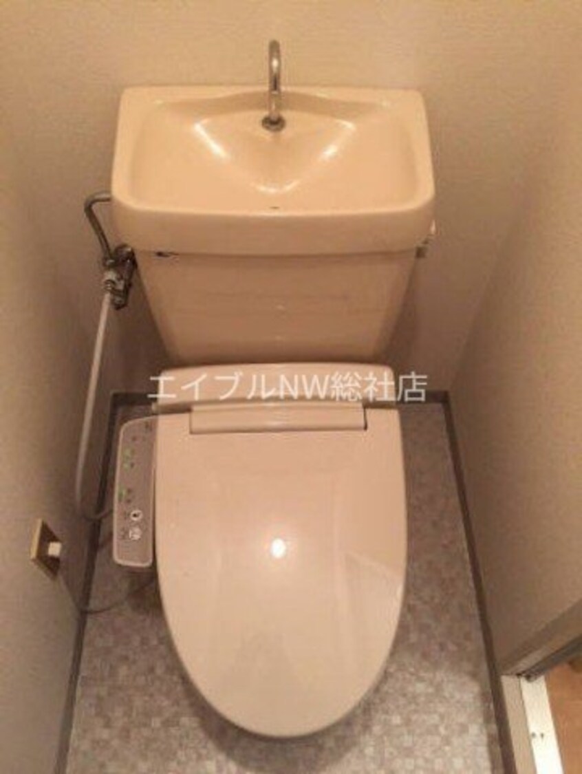  プレジール堀　A棟