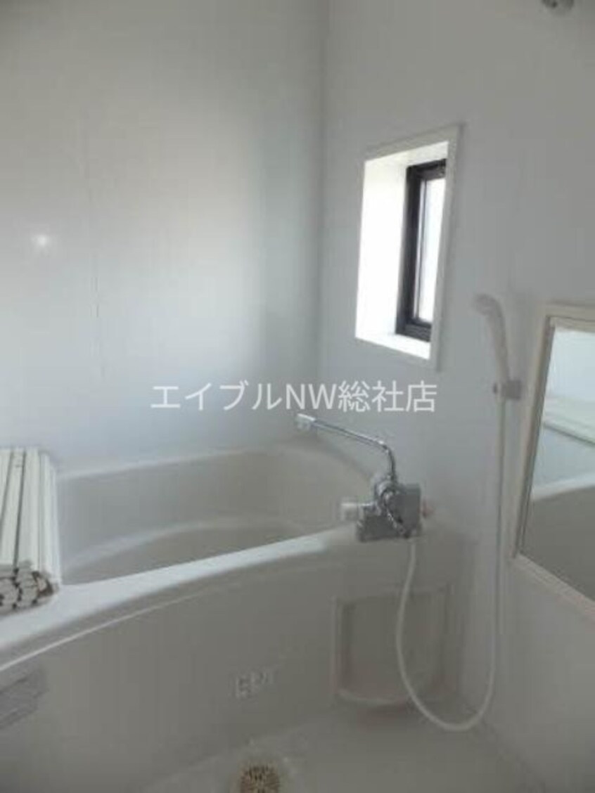  レジデンス古城　A棟