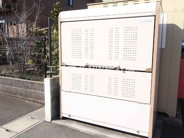 敷地内ごみ置き場 セント　レイ