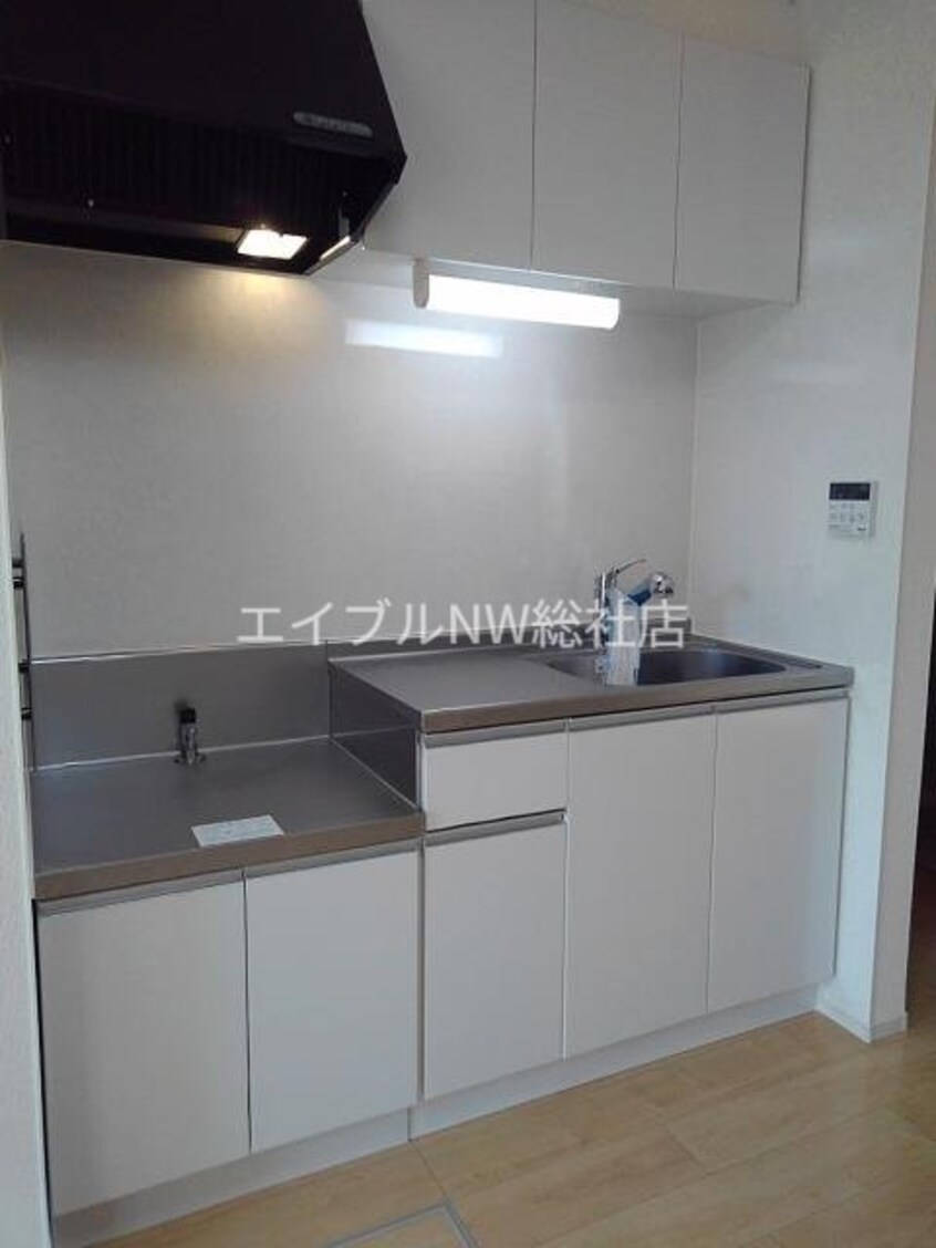  シェーン　バッハ　上富井Ｂ