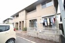 グランソレイユＢの外観