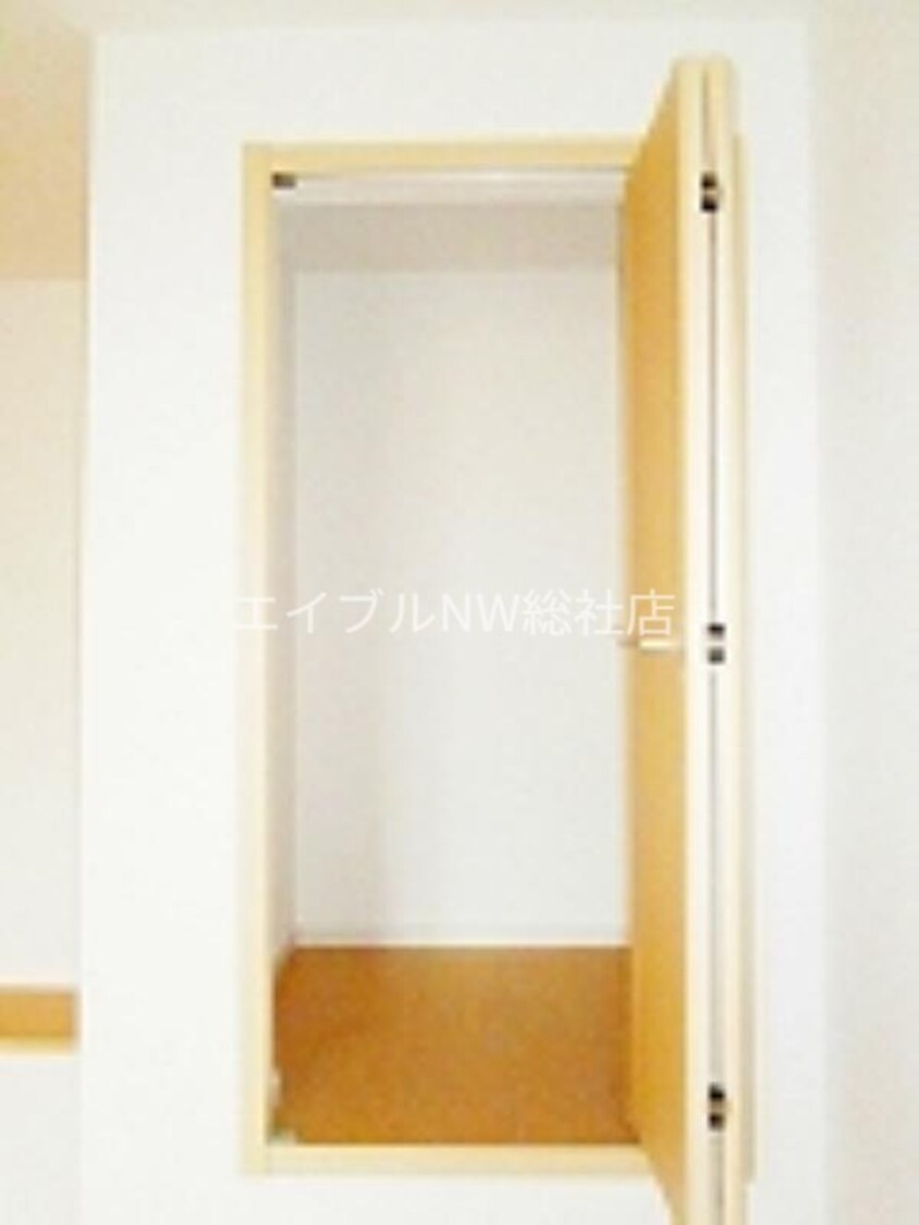  ヌウボー　ブローテ