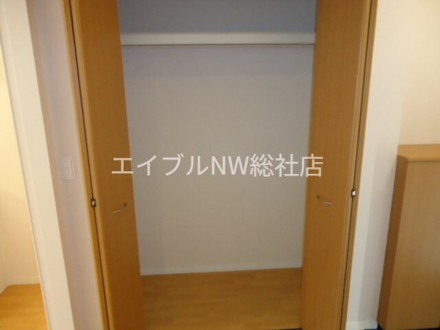 収納 ウィスターリア