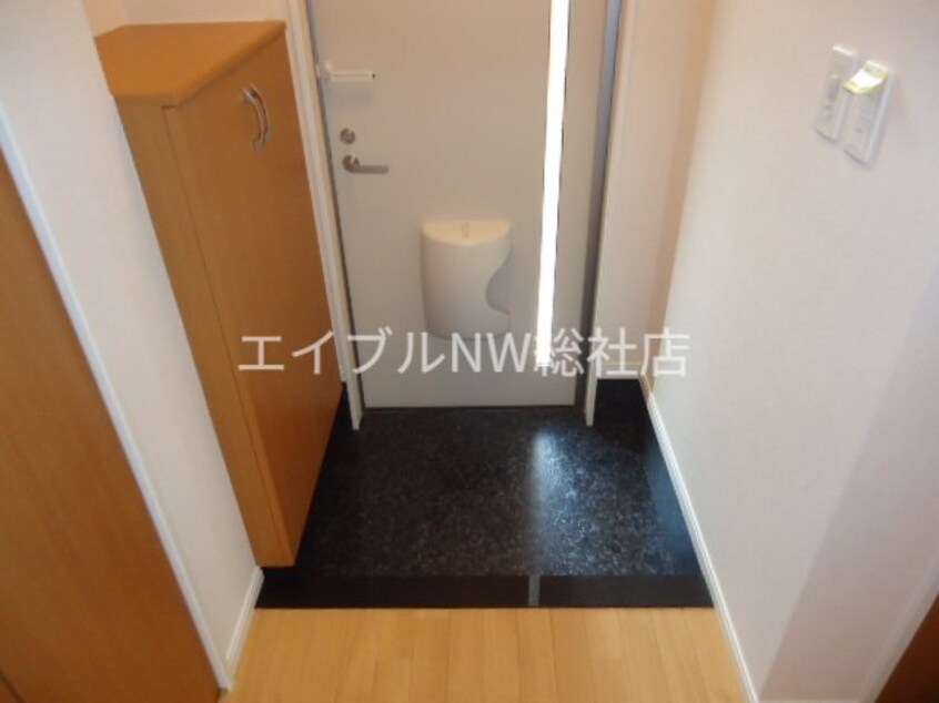 玄関 ウィスターリア