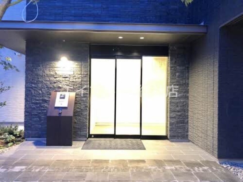  トリフォリア（ＢＥＬＳ認証・ＺＥＨ）