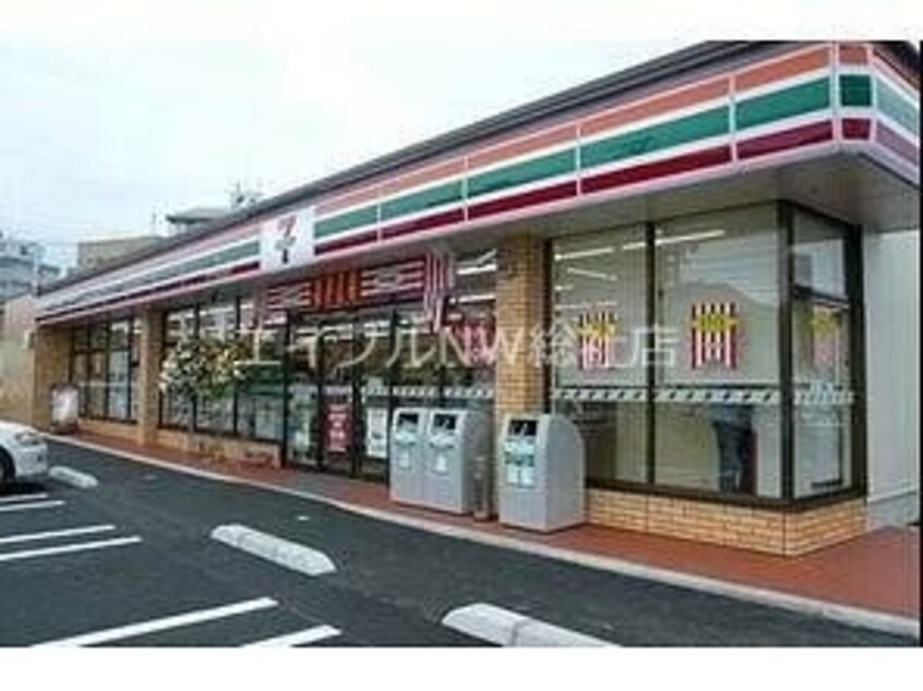 セブンイレブン倉敷上富井店(コンビニ)まで619m トリフォリア（ＢＥＬＳ認証・ＺＥＨ）