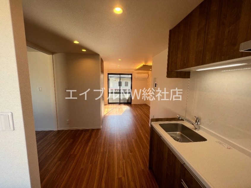  アバンサール　B棟