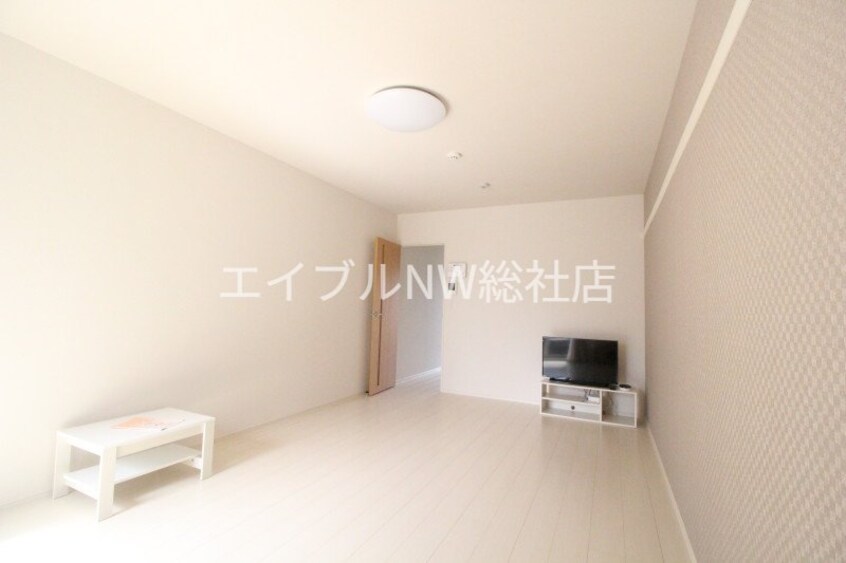  クレイノステラ　庭瀬