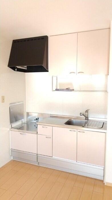  エル・プラティアB棟