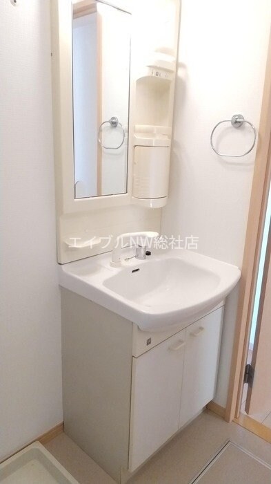  エル・プラティアB棟