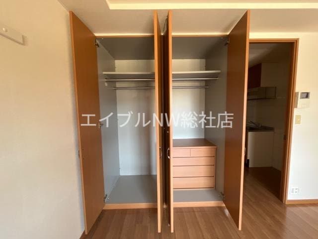  ピアッツア紗梨