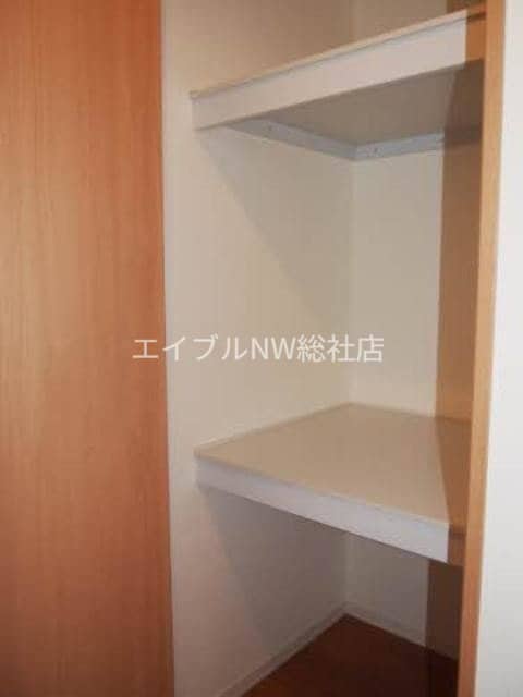  ウィンズ　Ｄ棟