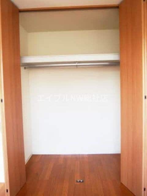  ウィンズ　Ｄ棟