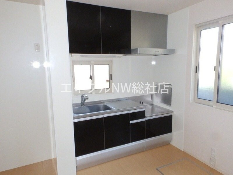  ファミールワカサ　B