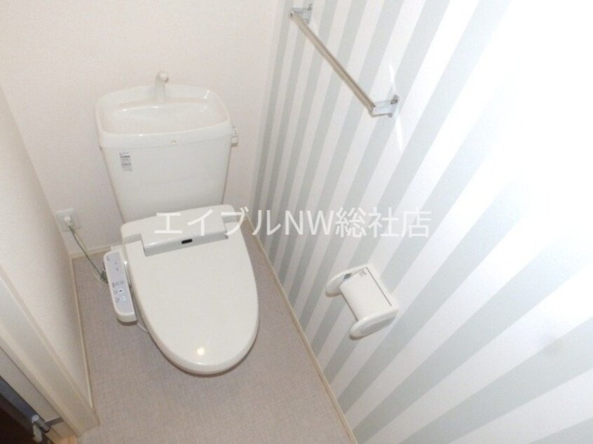  ファミールワカサ　B