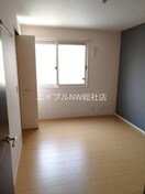  ファミールワカサ　B