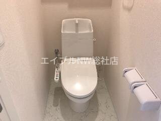 トイレ（イメージ） シェノン