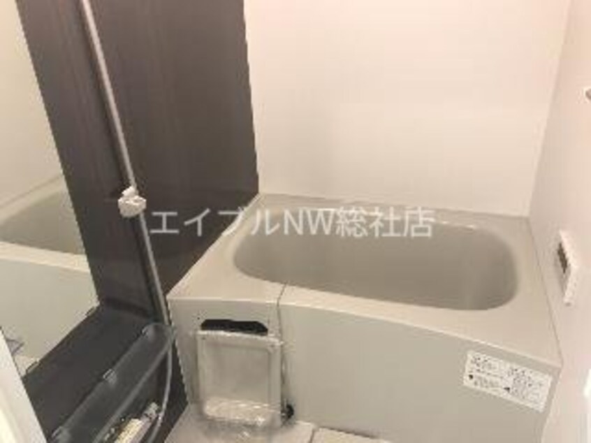 バス（イメージ） シェノン