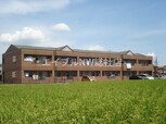 アベニール弐番館