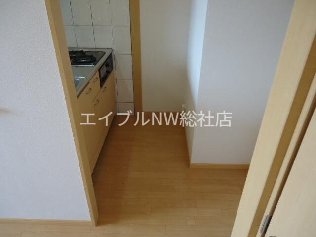 廊下（イメージ） グランドウルス中島