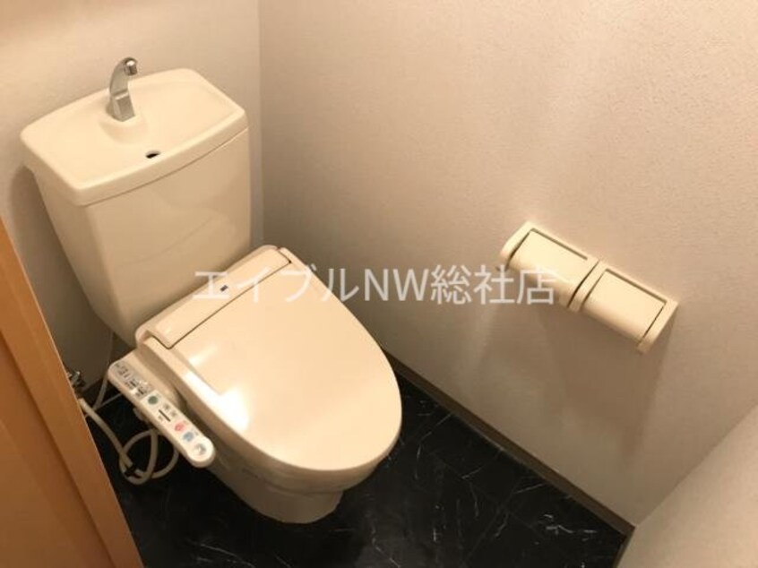 シャワー付トイレ フリージア