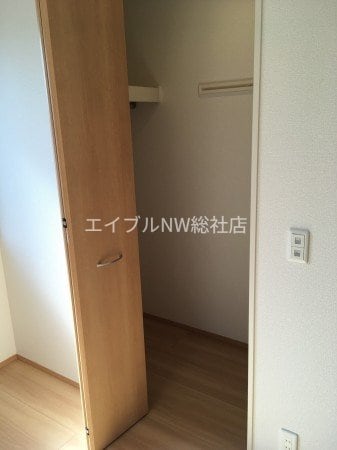  メゾン　モナミ