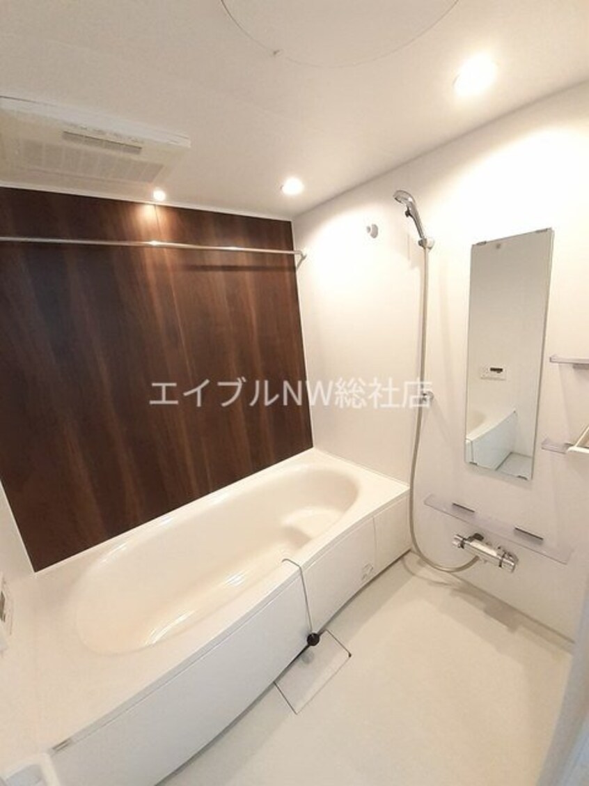  アッソ・デ・フィオーリ