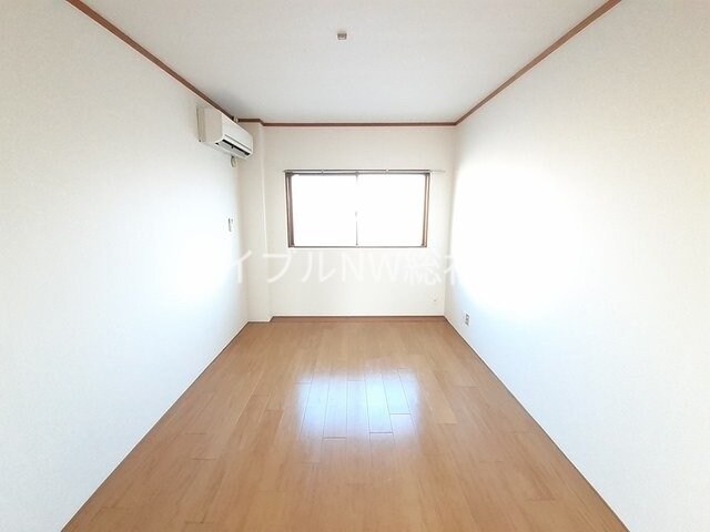  ホワイトピア難波