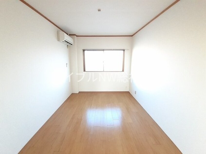  ホワイトピア難波