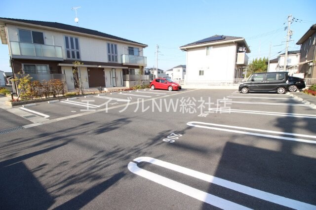 駐車場 アムルーズ　A棟