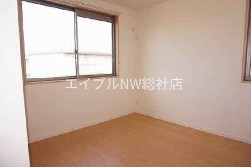  アムルーズ　A棟