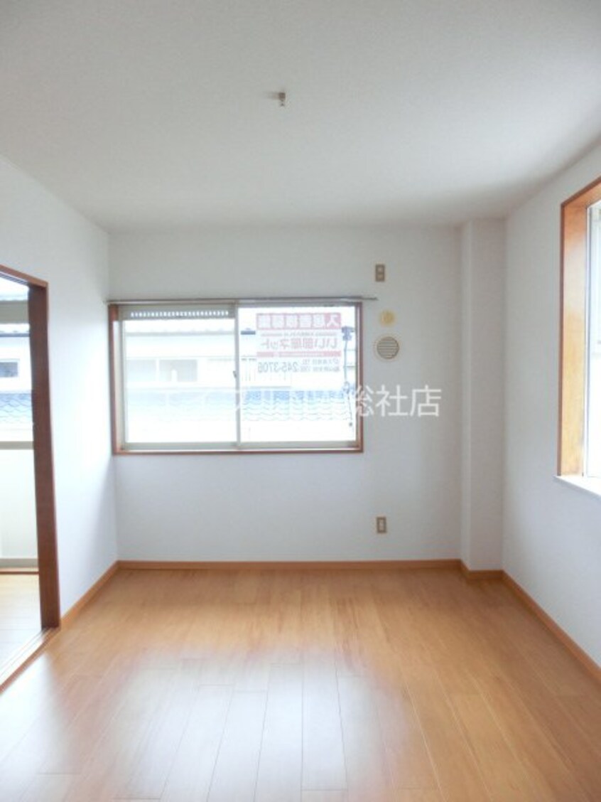  ニュ－シティ安本