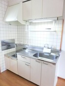  ニュ－シティ安本