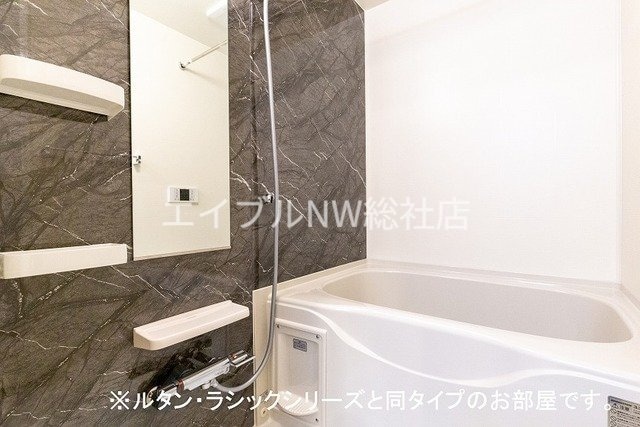  エムズガーデンＡ