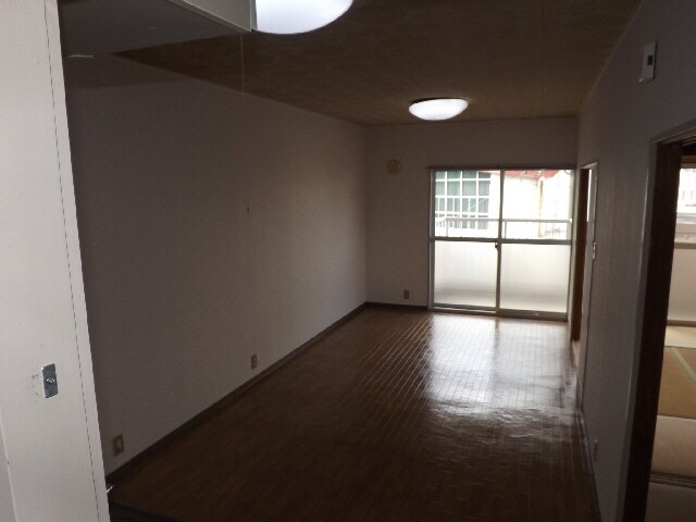  ベルエーヌ野洲