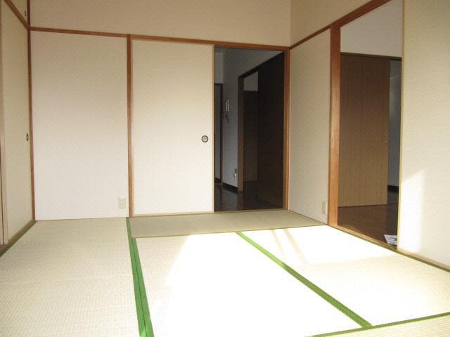  名古屋市営地下鉄桜通線/車道駅 徒歩4分 2階 築30年