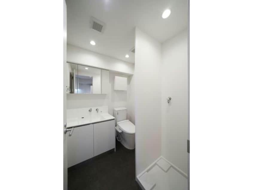  名古屋市営地下鉄桜通線/高岳駅 徒歩3分 8階 築28年